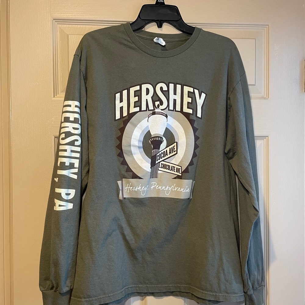 Delta Pro Weight Hershey, PA Olive Green Long Sleeve Shirt, Size Large‎